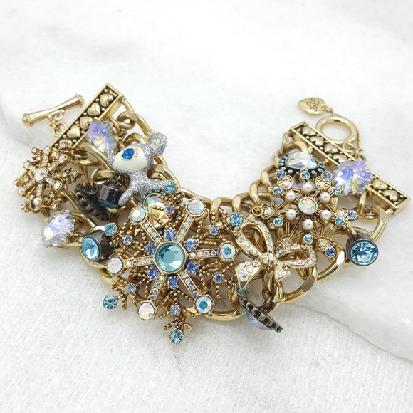 Betsey Johnson Jewelry - ✔️Rare Betsey Johnson Snow Angel Charm Bracelet